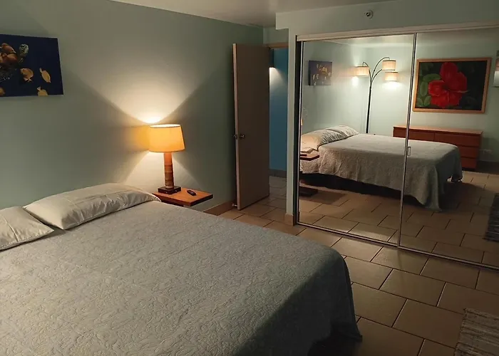 Diamond Head Beach Hotel