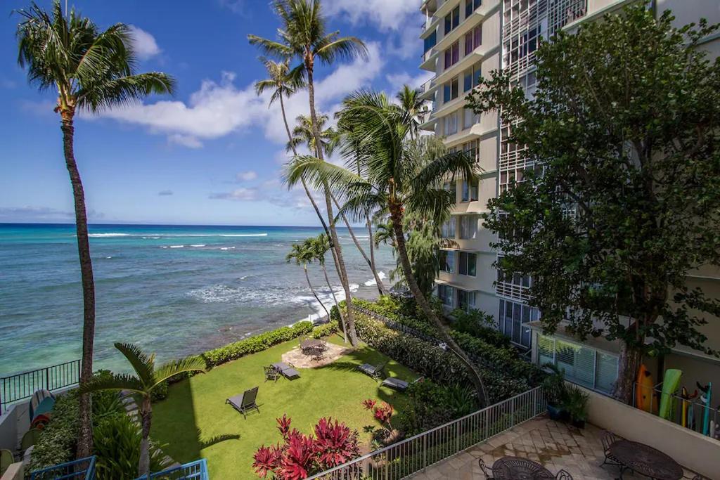 Diamond Head Beach * Honolulu